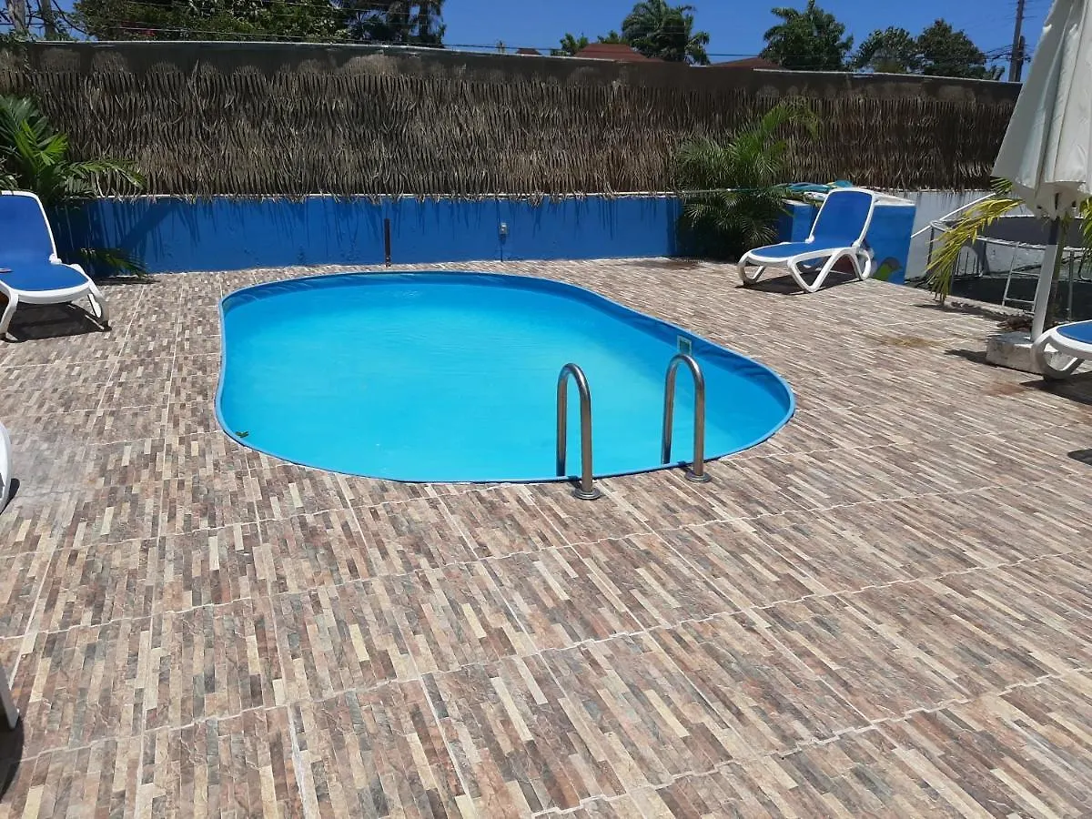 Prázdninový dům Veneshia'S Coral Gardens